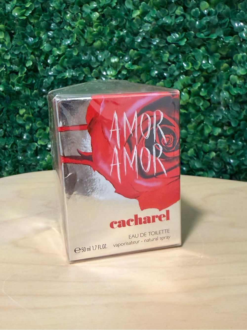 Cacharel AMOR AMOR NIB